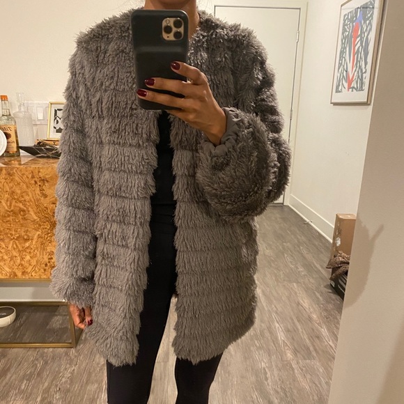 Tularosa Faux Fur Coat- Taupe - Picture 1 of 3